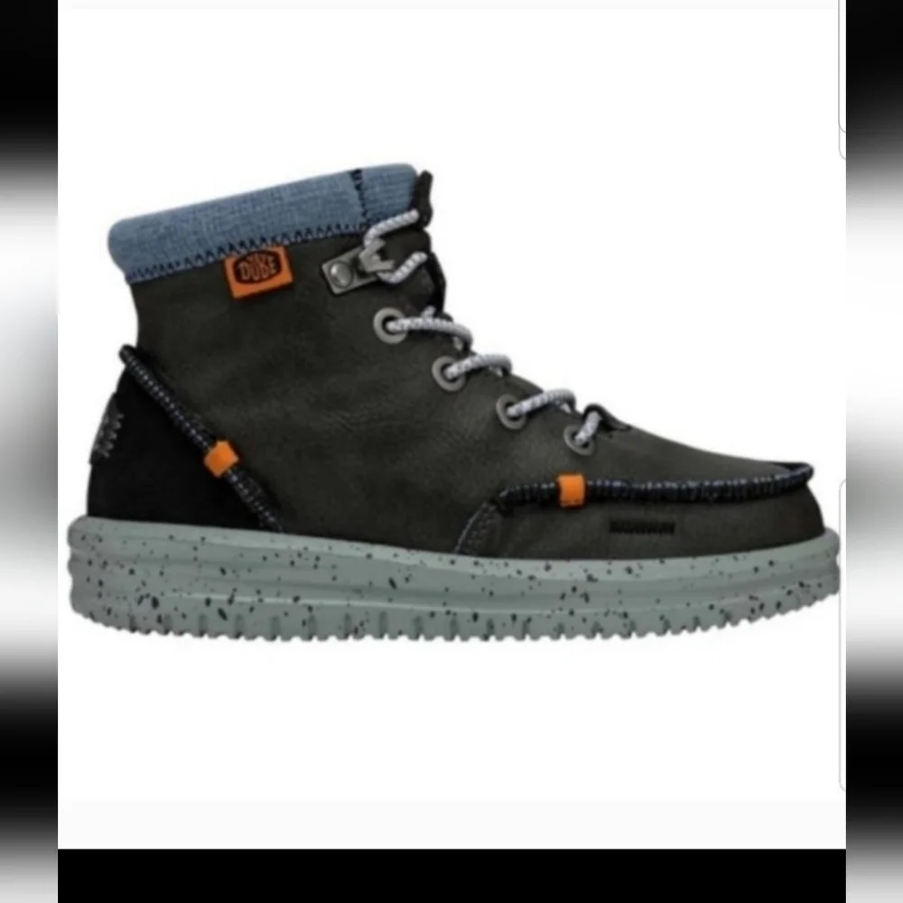 NEW! Hey Dude Bradley Leather boot sz 1 NWT